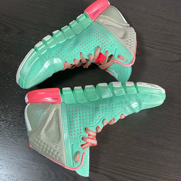 Adidas Derrick Rose 4 Restomod Boardwalk  G67401 Retro Mens Size 8.5 - Picture 5 of 16